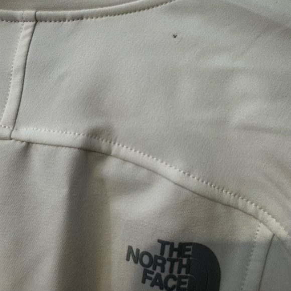 White Women’s North face Jacket- Medium - Picture 4 of 5